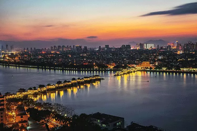 4706.2万！USDT钱包环境高质量垃圾转运类设备助力潮州打造城市新面貌